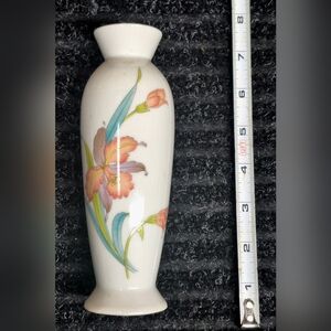 Otagiri Japan Orchid Mist White Porcelain Flower Bud Vase with Gold Rim Vintage